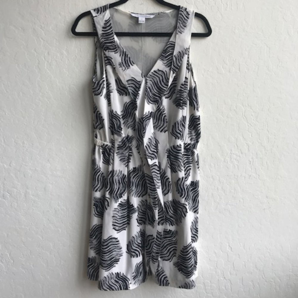 Diane von Furstenberg 100% Silk Dress - Sz 8